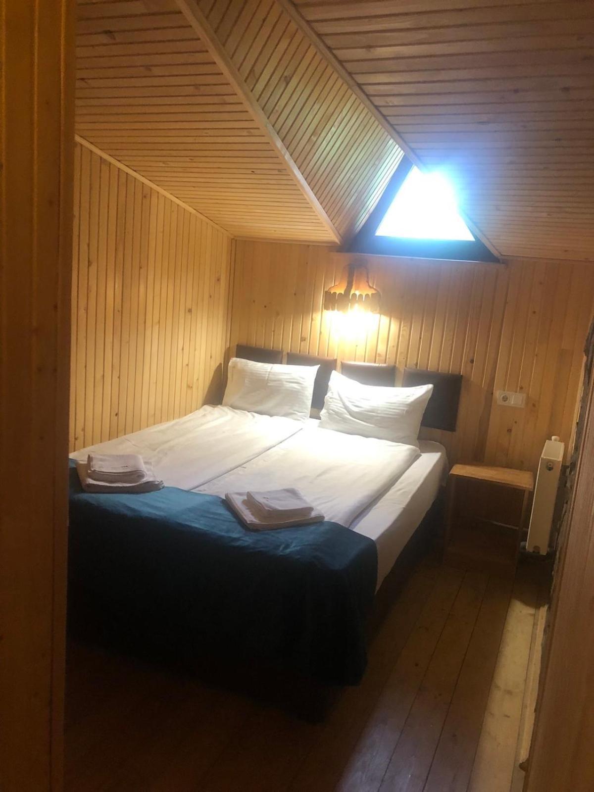 Mishelter Villa Mihovo Kültér fotó